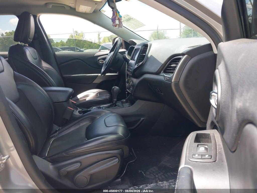 1C4PJMLB0KD199417 2019 JEEP CHEROKEE photo no. 5