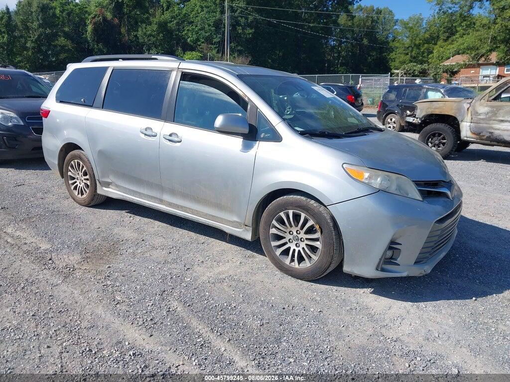 5TDYZ3DC2KS013556 2019 TOYOTA SIENNA photo no. 1