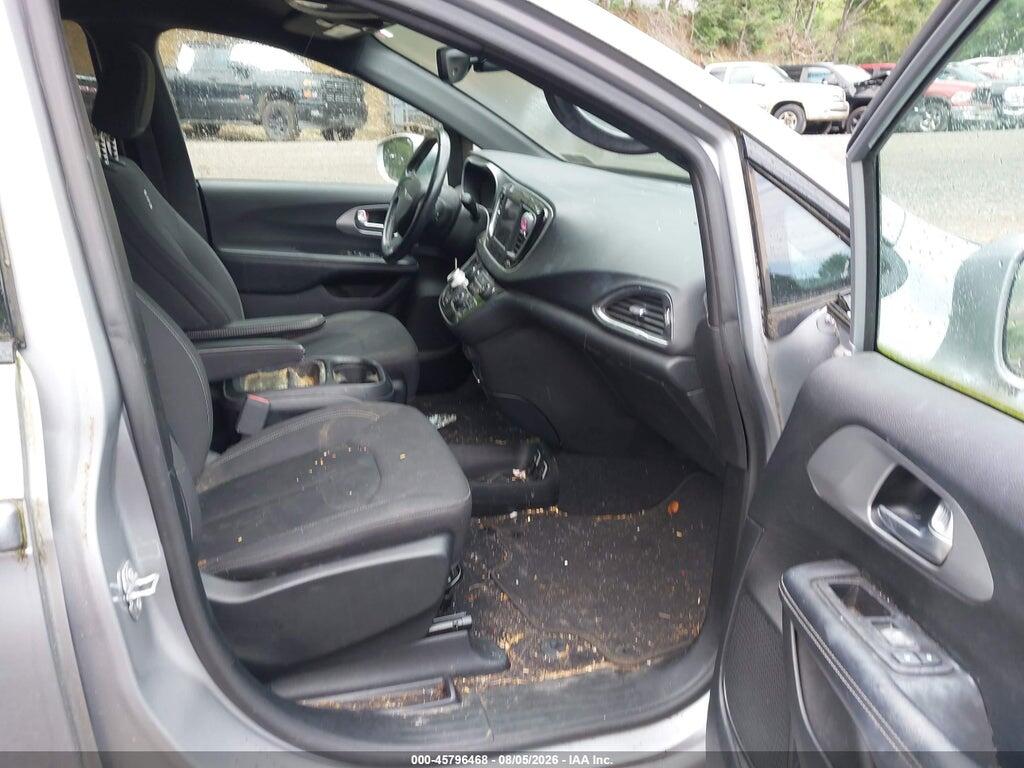 2C4RC1FG5KR598071 2019 CHRYSLER PACIFICA photo no. 5