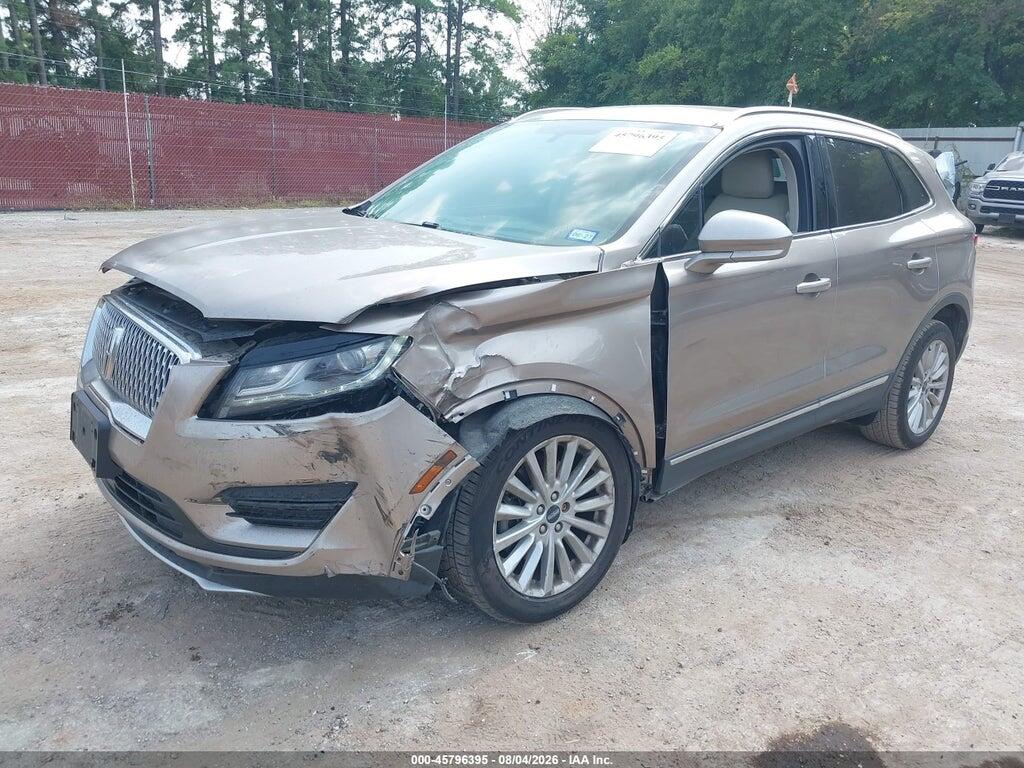 5LMCJ1C96KUL19126 2019 LINCOLN MKC photo no. 2
