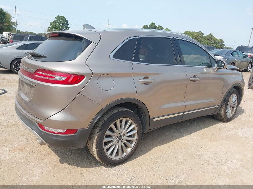 5LMCJ1C96KUL19126 2019 LINCOLN MKC photo no. 4