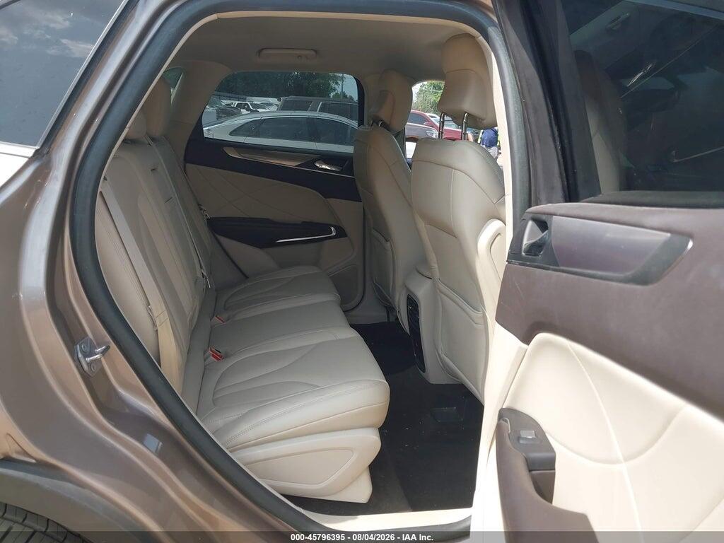 5LMCJ1C96KUL19126 2019 LINCOLN MKC photo no. 8