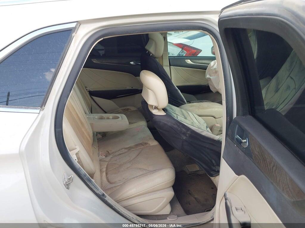 5LMCJ3C98KUL04512 2019 LINCOLN MKC photo no. 8