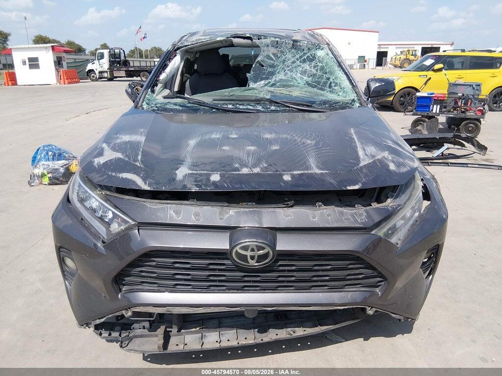 2T3P1RFV6KW042416 2019 TOYOTA RAV4 photo no. 12