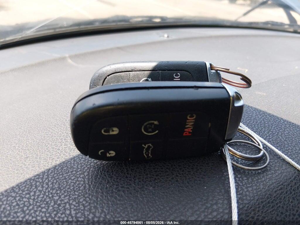 2C3CDXBG5KH725729 2019 DODGE CHARGER photo no. 11