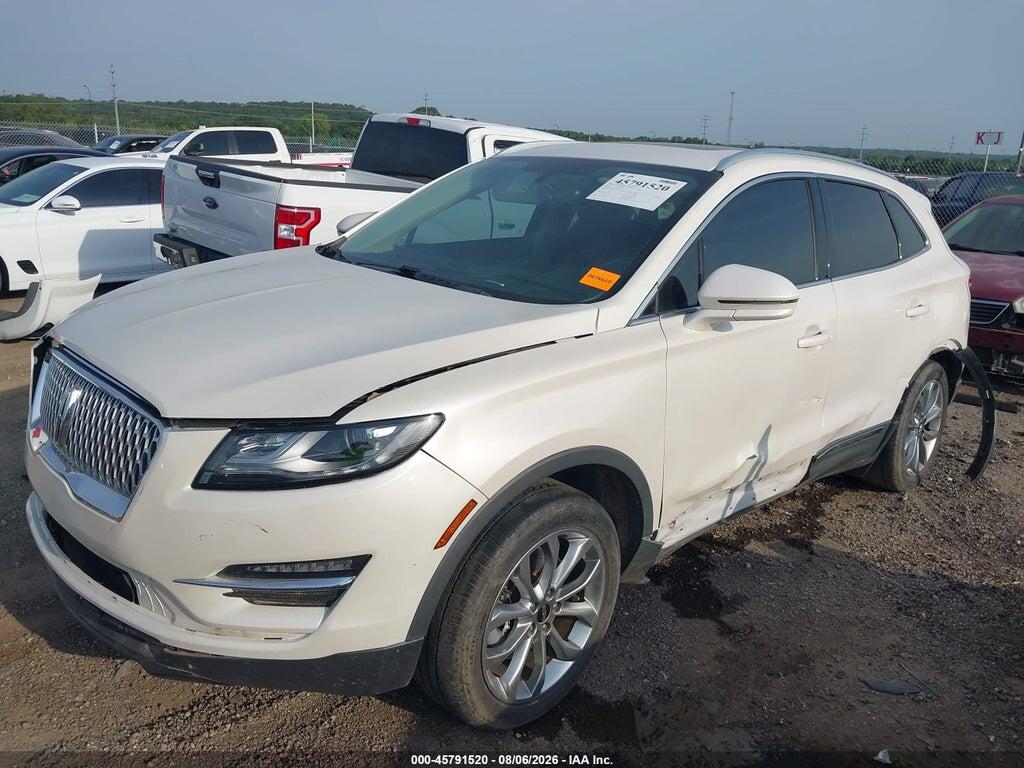 5LMCJ2C94KUL21222 2019 LINCOLN MKC photo no. 2