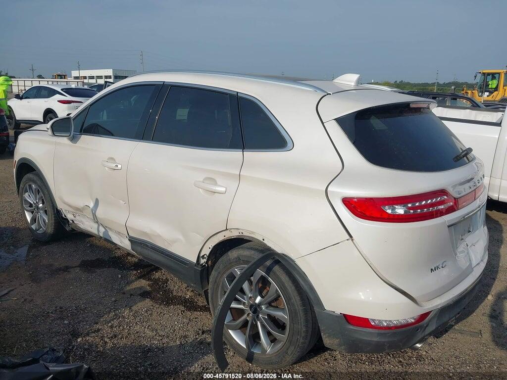5LMCJ2C94KUL21222 2019 LINCOLN MKC photo no. 3
