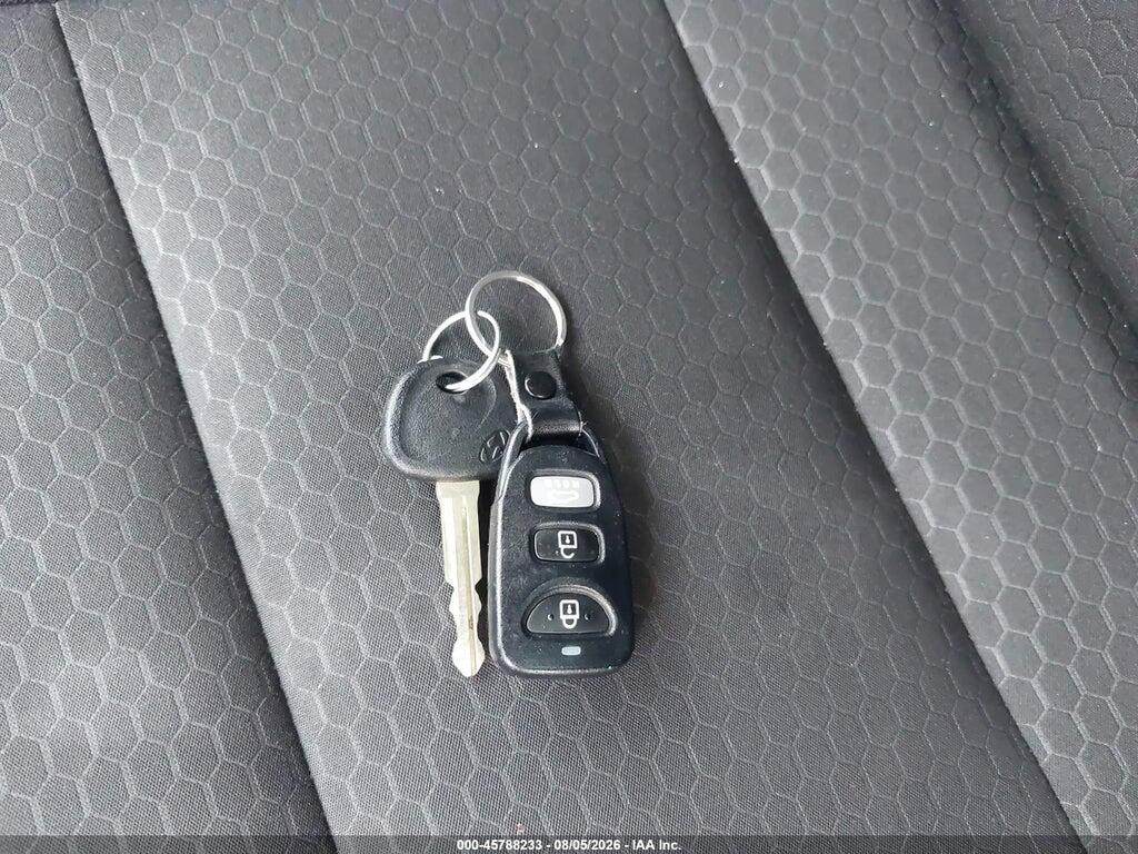 5NPD74LF1KH461833 2019 HYUNDAI ELANTRA photo no. 11