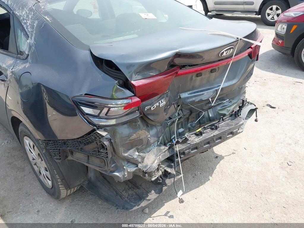 3KPF24AD5KE133053 2019 KIA FORTE photo no. 6