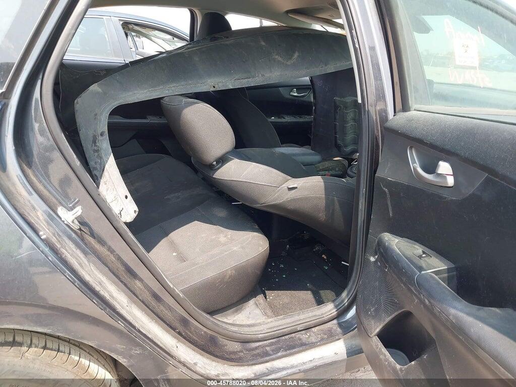 3KPF24AD5KE133053 2019 KIA FORTE photo no. 8