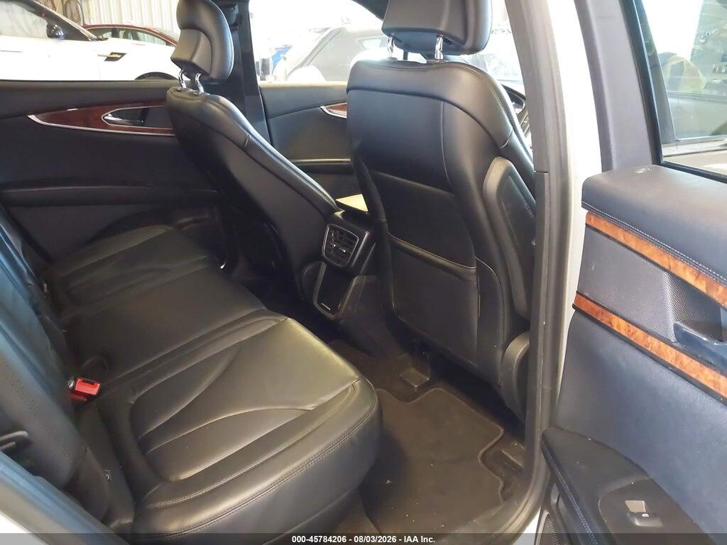2LMPJ6K91KBL10234 2019 LINCOLN NAUTILUS photo no. 8
