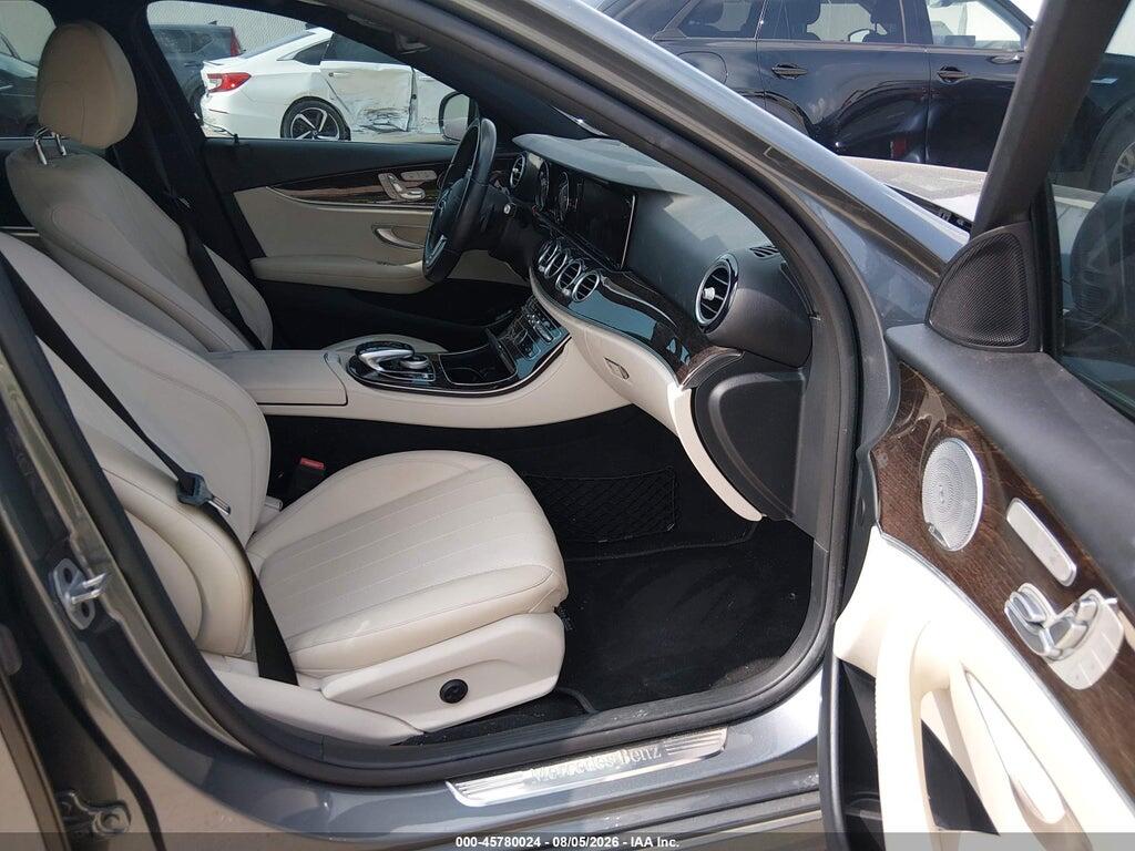 WDDZF4JB7KA644739 2019 MERCEDES-BENZ E 300 photo no. 5