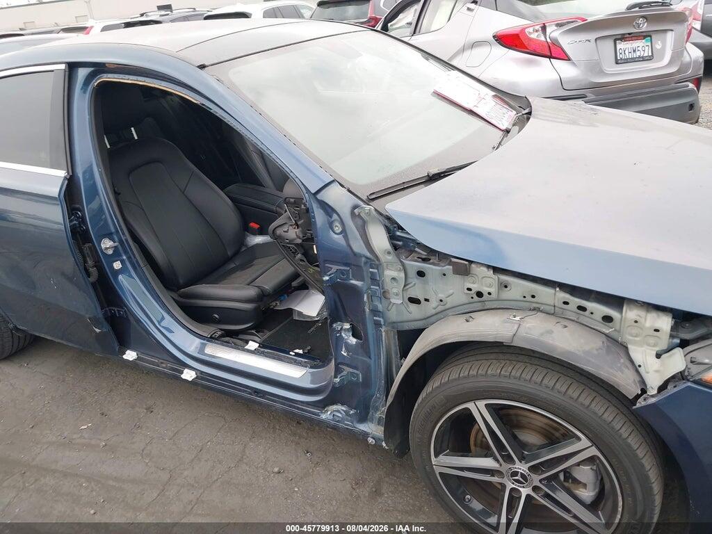 WDD3G4EB4KW020672 2019 MERCEDES-BENZ A 220 photo no. 6