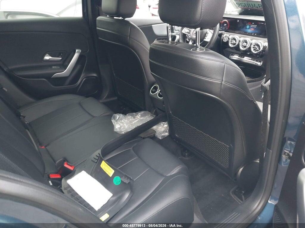 WDD3G4EB4KW020672 2019 MERCEDES-BENZ A 220 photo no. 8