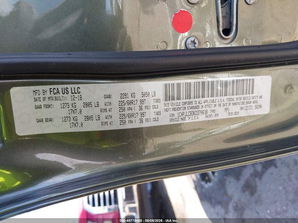 1C4PJLCB3KD370638 2019 JEEP CHEROKEE photo no. 9