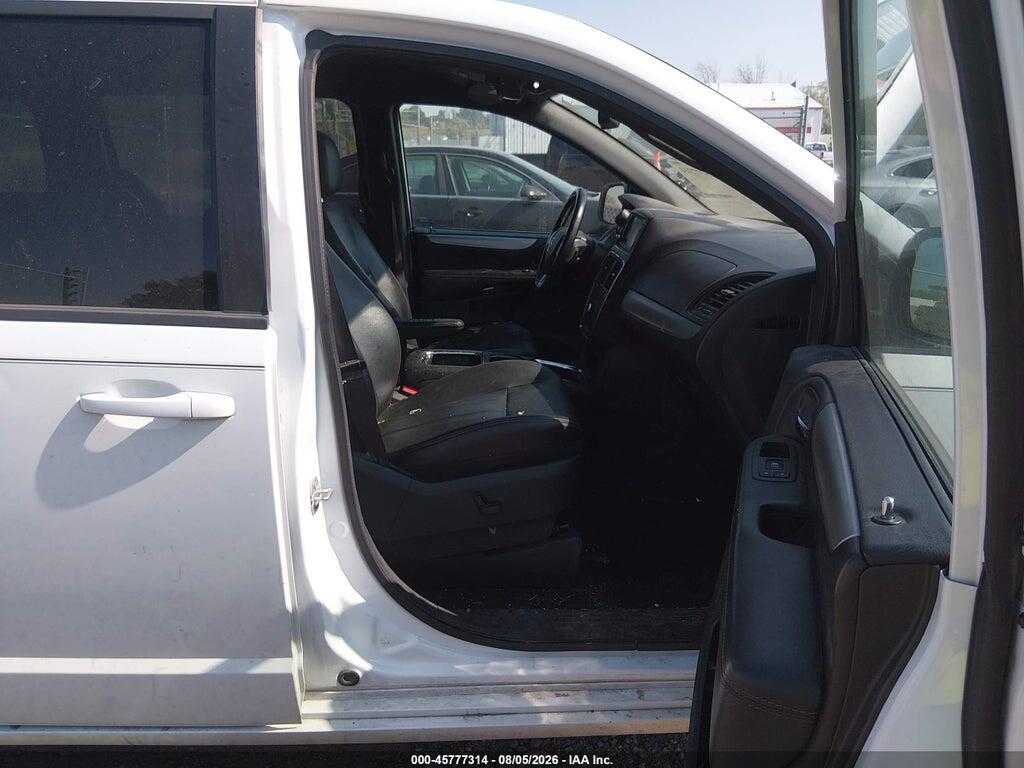 2C4RDGEG5KR513408 2019 DODGE GRAND CARAVAN photo no. 5
