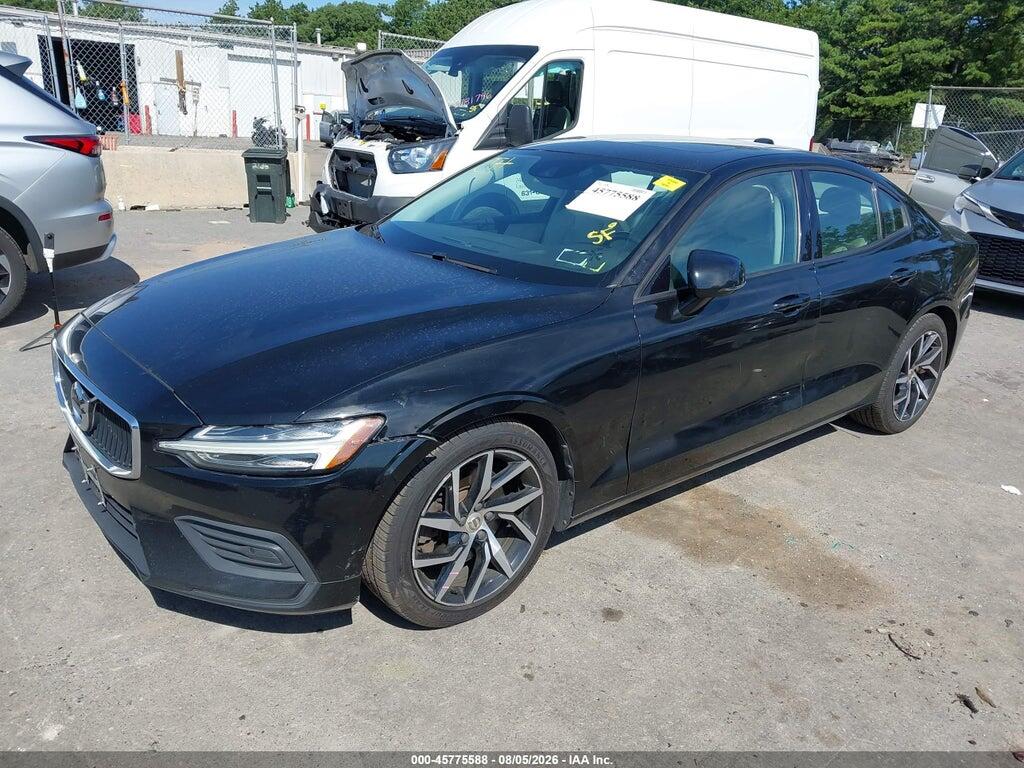 7JR102FK0KG002996 2019 VOLVO S60 photo no. 2