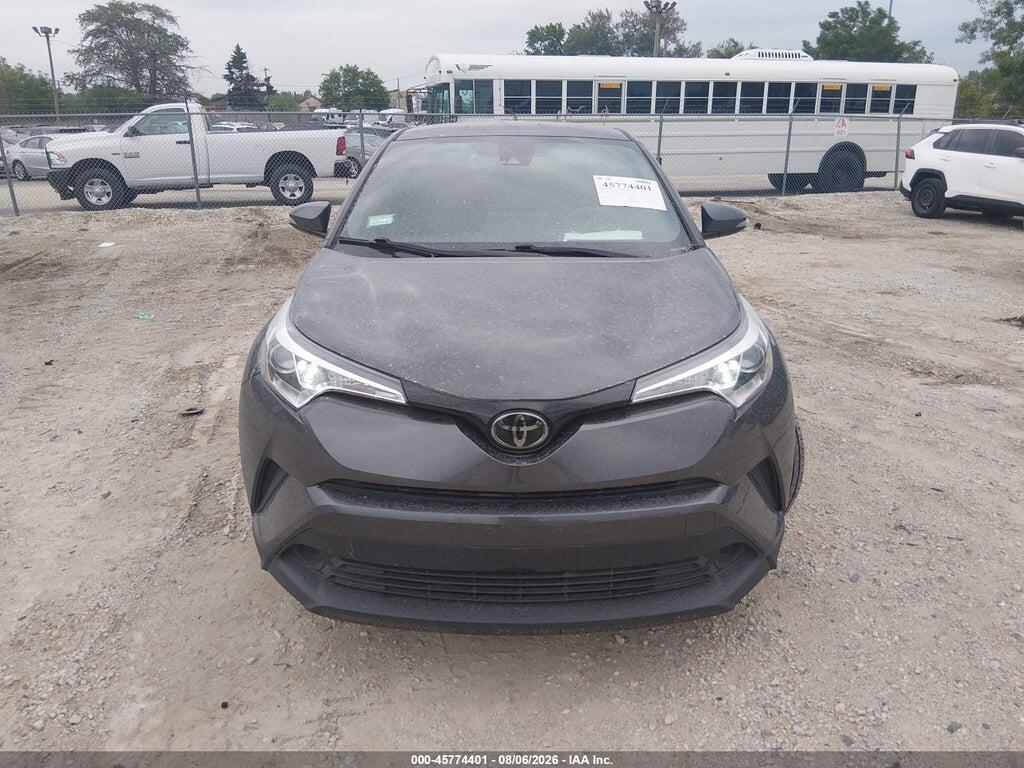 NMTKHMBXXKR094275 2019 TOYOTA C-HR photo no. 12