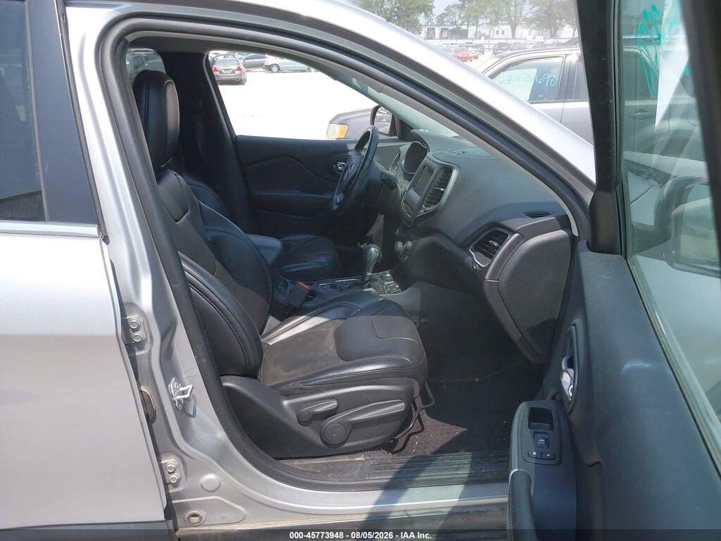 1C4PJMLN8KD150993 2019 JEEP CHEROKEE photo no. 5