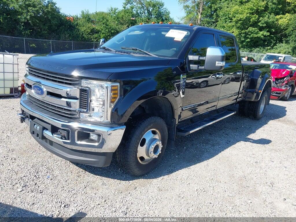 1FT8W3DTXKEC67868 2019 FORD F-350 photo no. 2