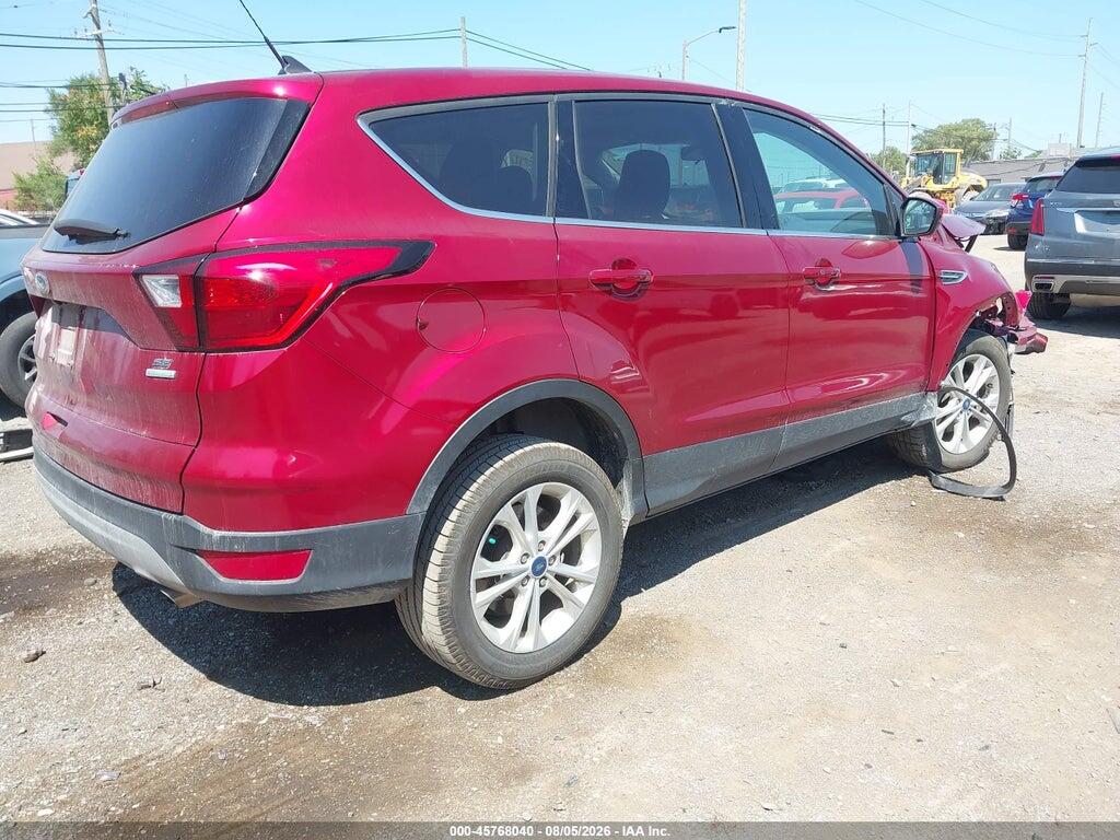 1FMCU0GD9KUB98255 2019 FORD ESCAPE photo no. 4