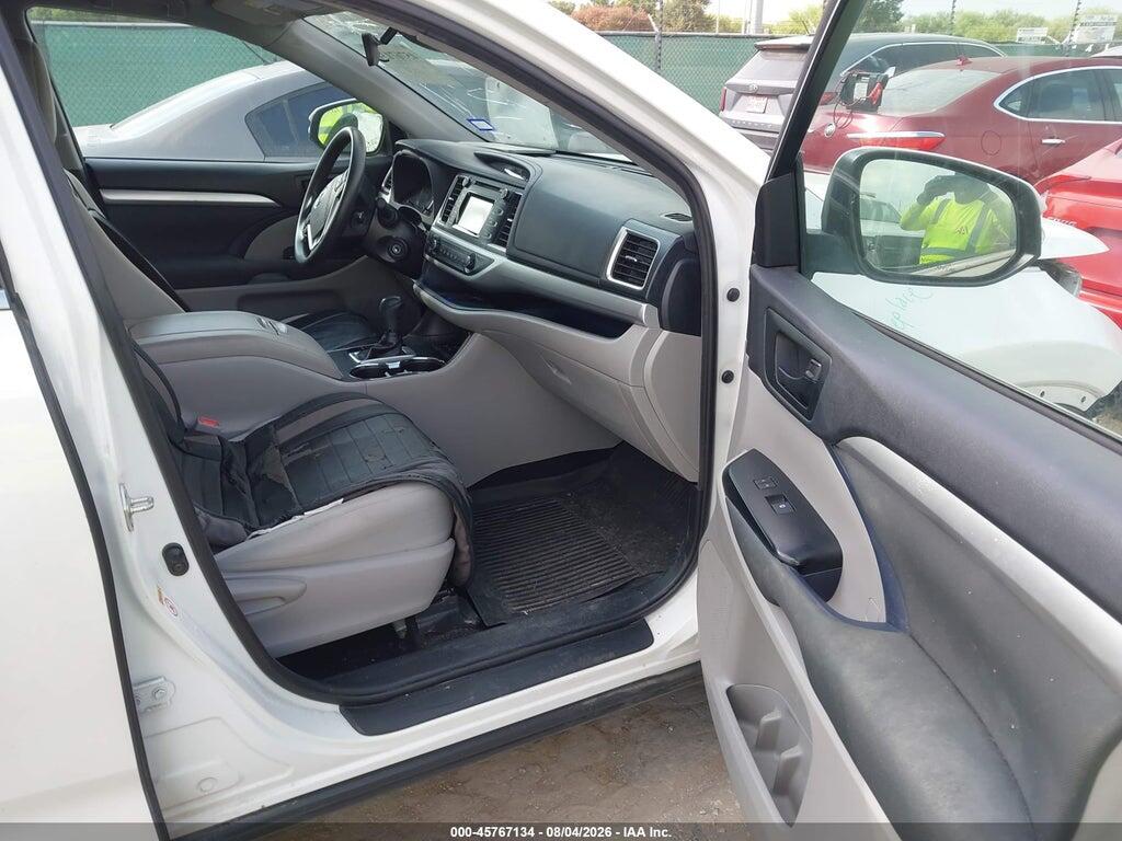 5TDZARFH0KS054792 2019 TOYOTA HIGHLANDER photo no. 5