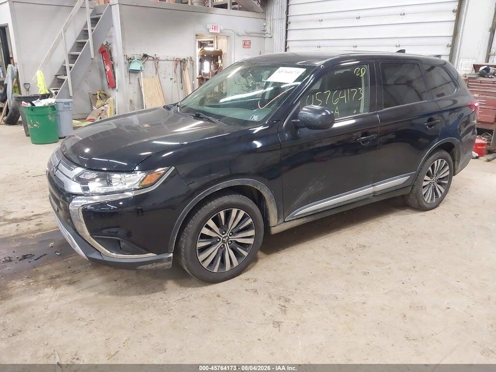 JA4AZ3A38KZ021045 2019 MITSUBISHI OUTLANDER photo no. 2