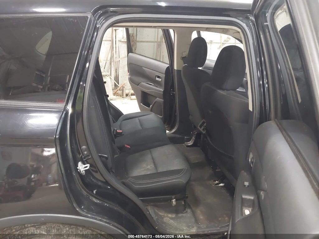 JA4AZ3A38KZ021045 2019 MITSUBISHI OUTLANDER photo no. 8