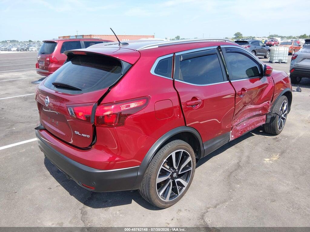 JN1BJ1CR9KW318384 2019 NISSAN ROGUE SPORT photo no. 4
