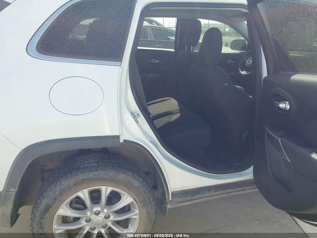 1C4PJLCB2KD241189 2019 JEEP CHEROKEE photo no. 8