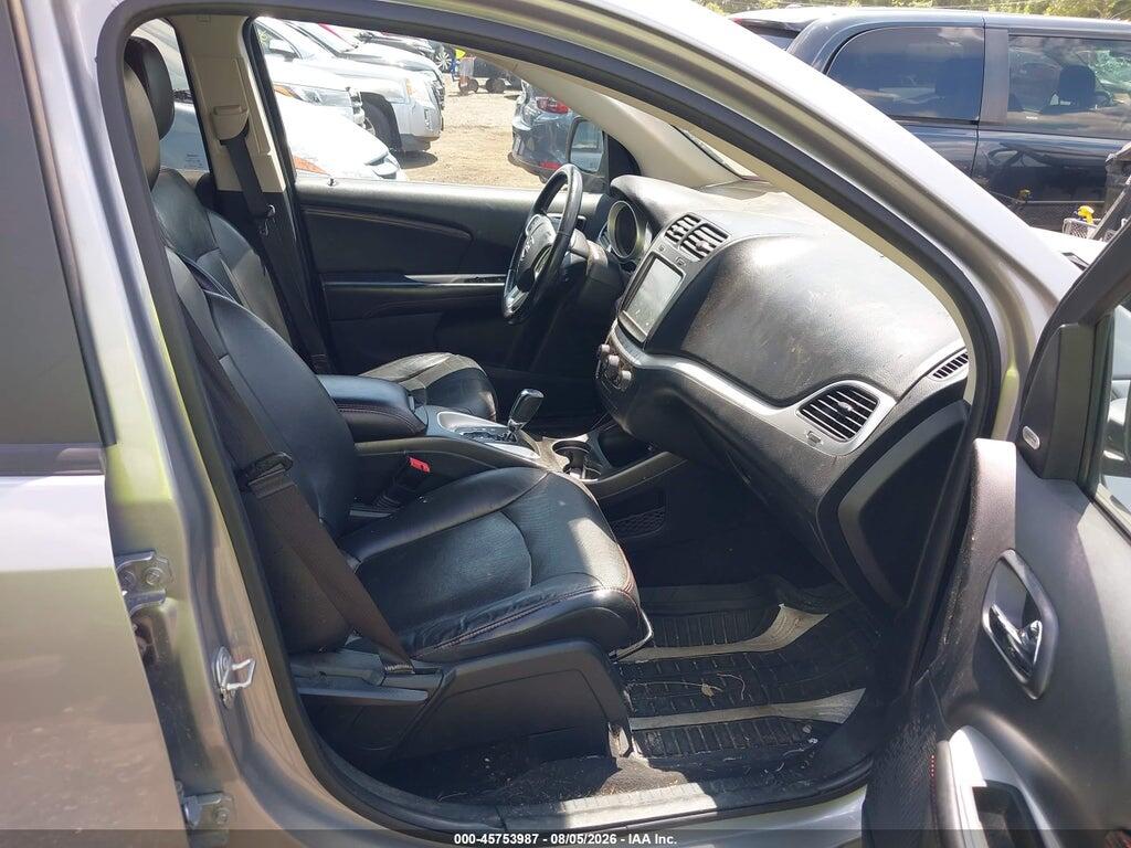 3C4PDDEG1KT739335 2019 DODGE JOURNEY photo no. 5
