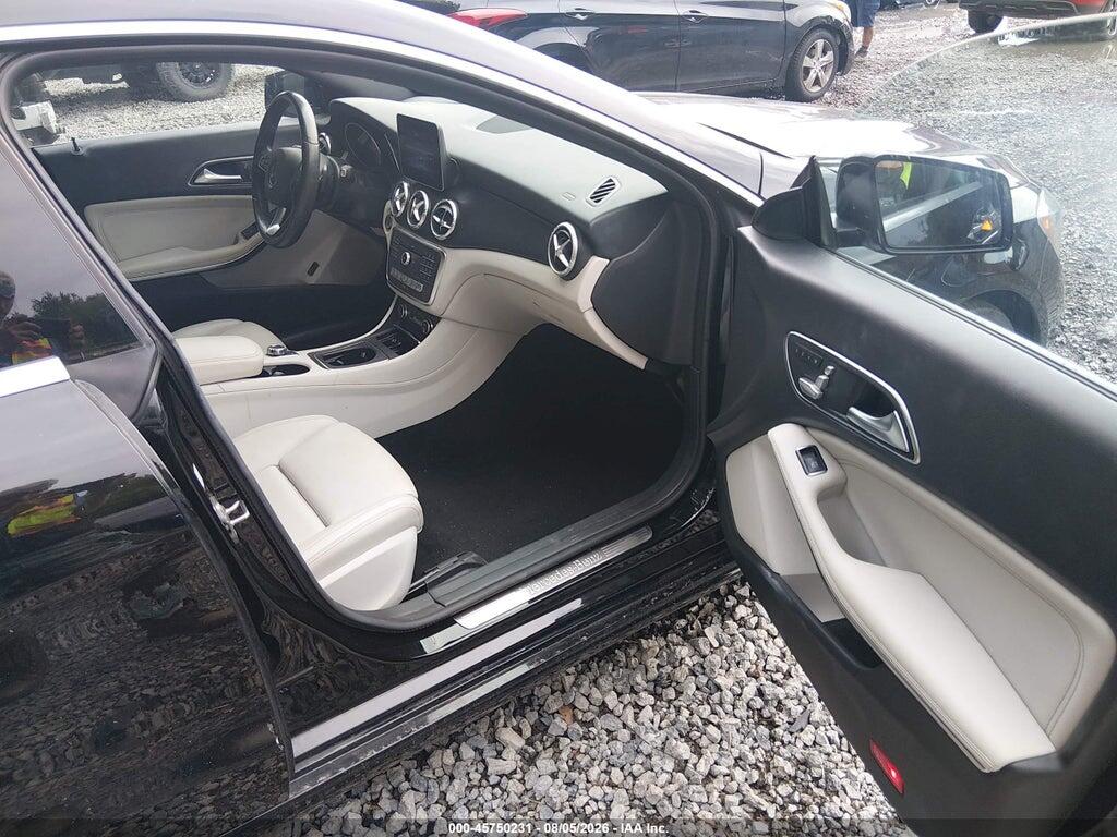 WDDSJ4EB8KN745436 2019 MERCEDES-BENZ CLA 250 photo no. 5