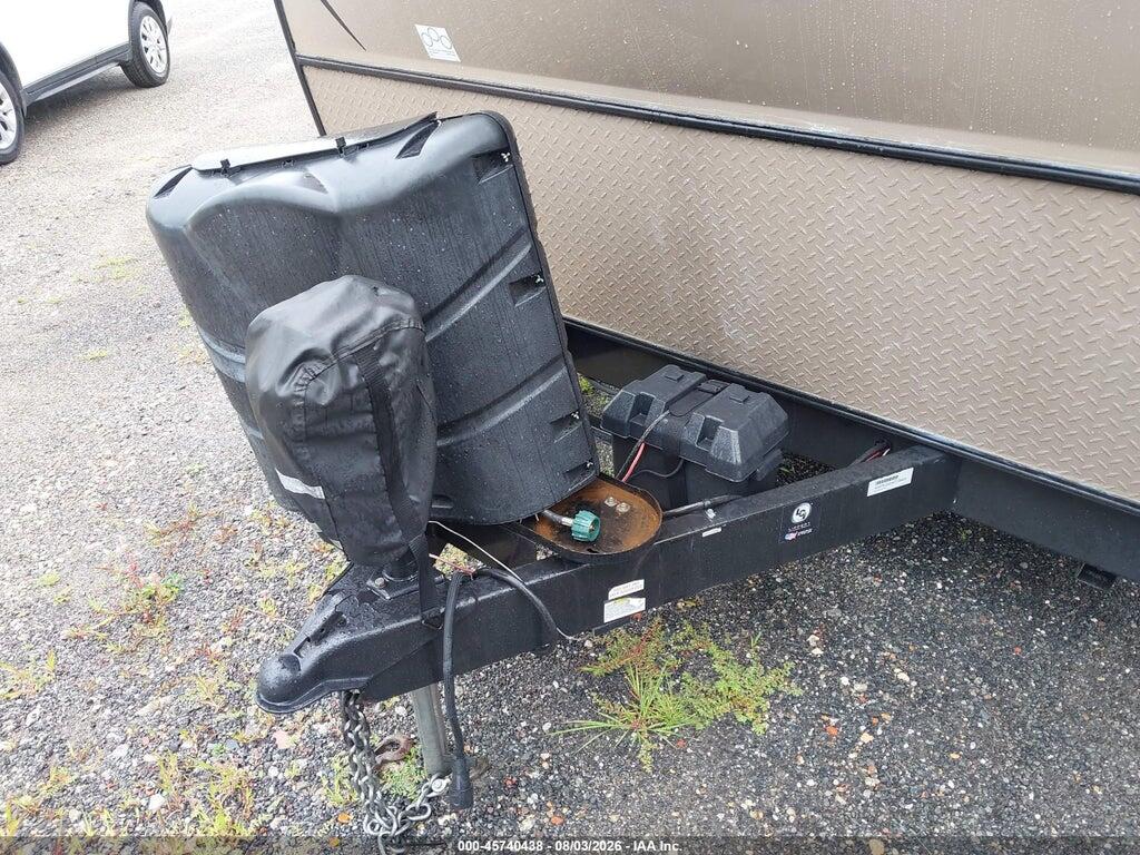 4X4TRLB22KZ158433 2019 ROCKWOOD ULTRA LITE photo no. 10