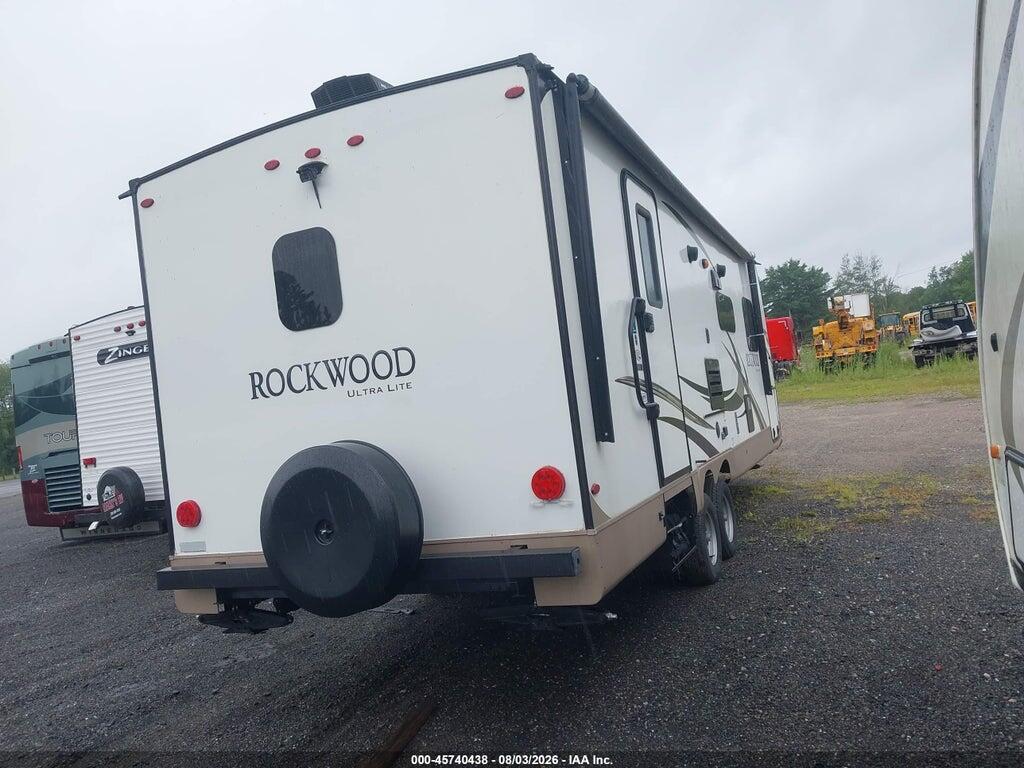 4X4TRLB22KZ158433 2019 ROCKWOOD ULTRA LITE photo no. 4