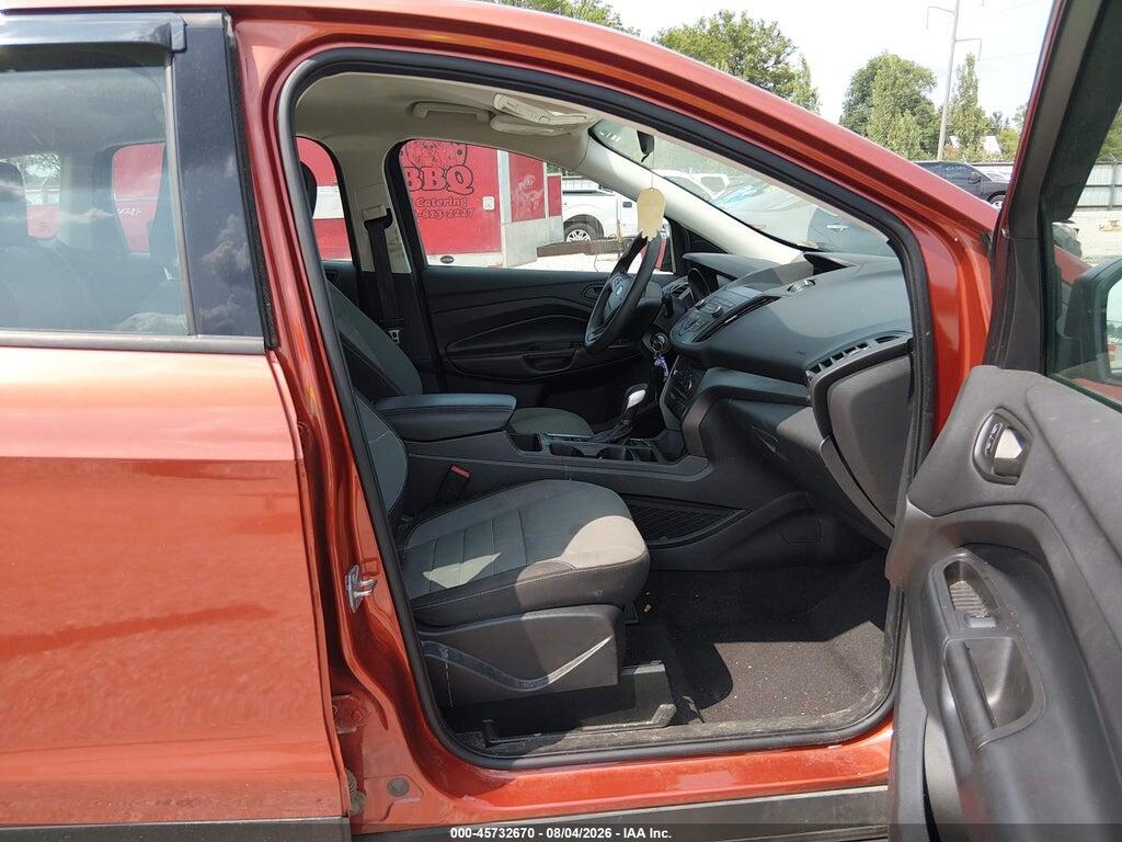 1FMCU0F70KUB86183 2019 FORD ESCAPE photo no. 5