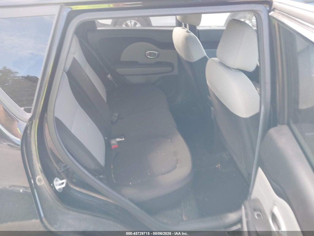 KNDJN2A29K7019609 2019 KIA SOUL photo no. 8