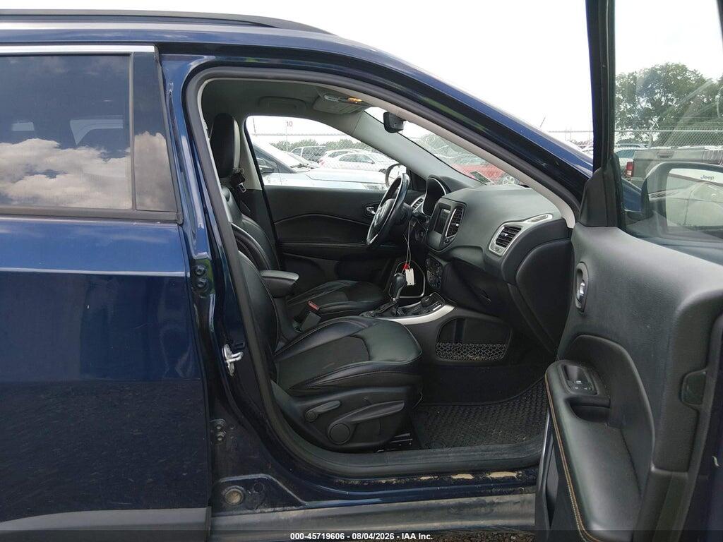 3C4NJDBB2KT595271 2019 JEEP COMPASS photo no. 5