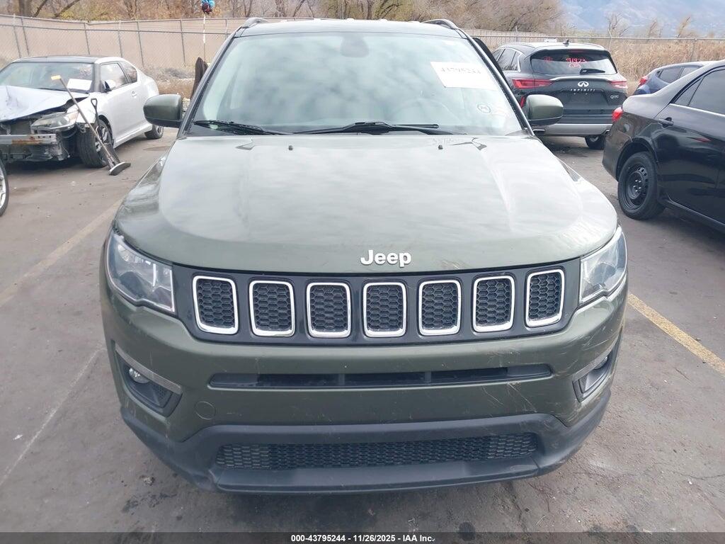 3C4NJDBB8KT740894 2019 JEEP COMPASS photo no. 12