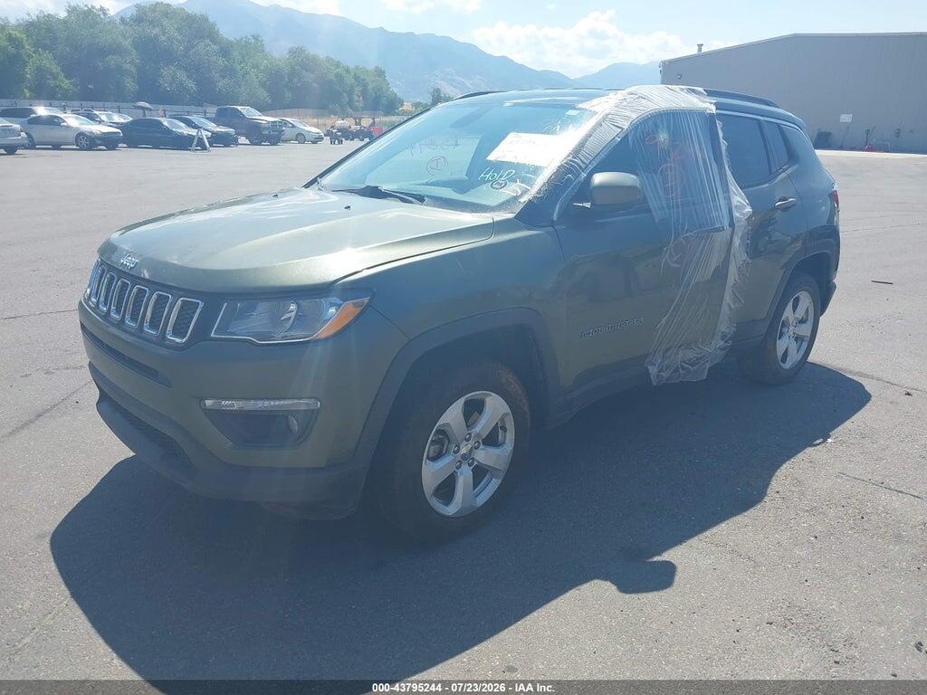 3C4NJDBB8KT740894 2019 JEEP COMPASS photo no. 2