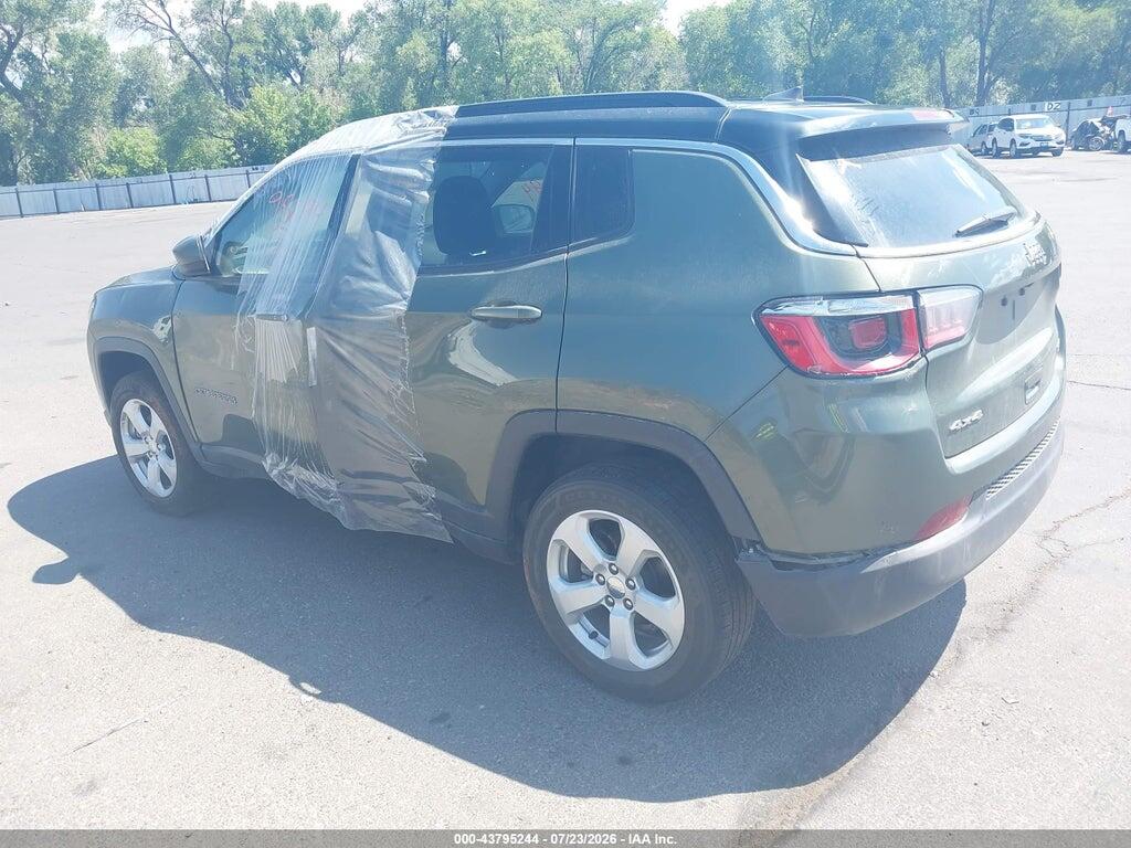 3C4NJDBB8KT740894 2019 JEEP COMPASS photo no. 3