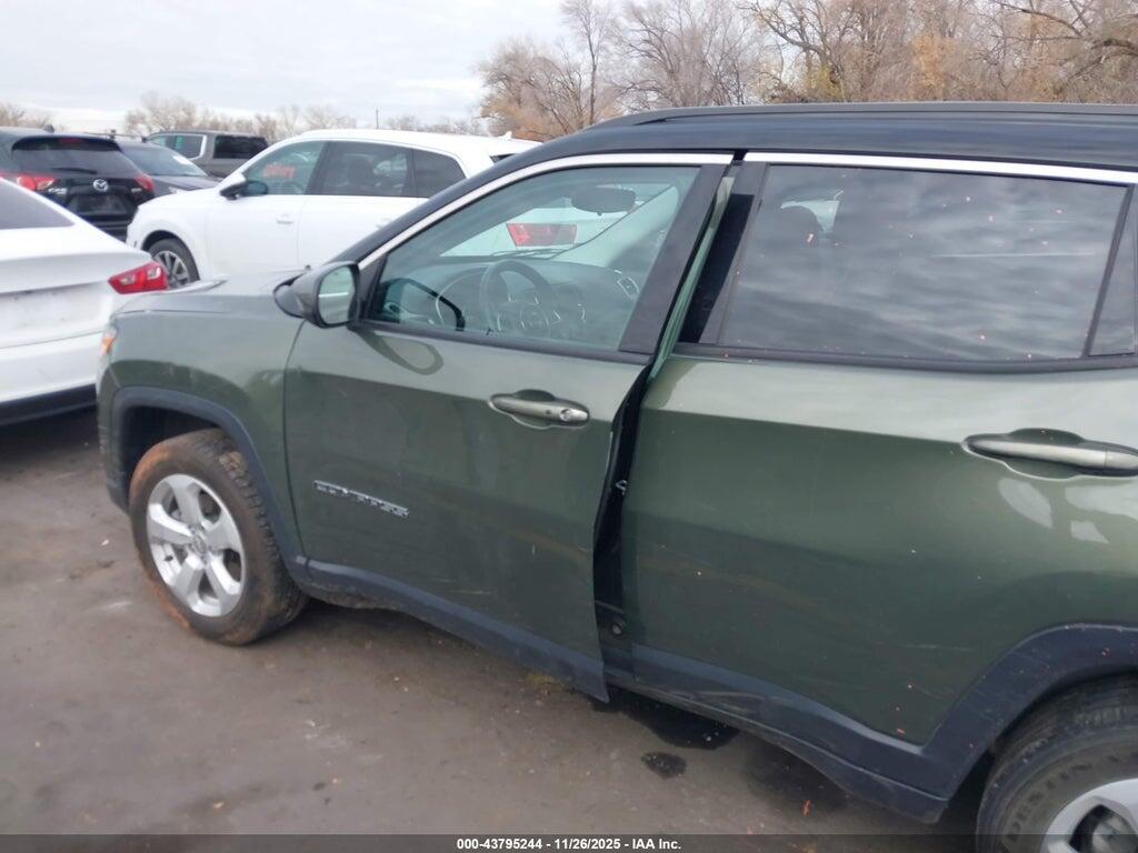 3C4NJDBB8KT740894 2019 JEEP COMPASS photo no. 6