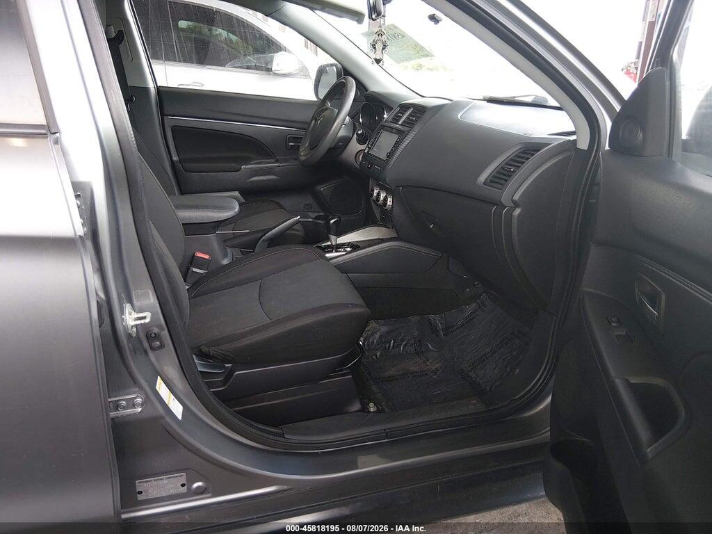 JA4AP3AU9LU017583 2020 MITSUBISHI OUTLANDER SPORT photo no. 5