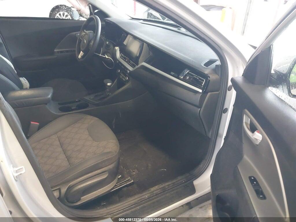 KNDCB3LC8L5359845 2020 KIA NIRO photo no. 5