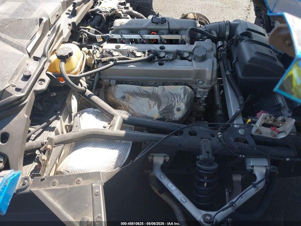 57XAAPHD1L8136961 2020 POLARIS SLINGSHOT photo no. 8
