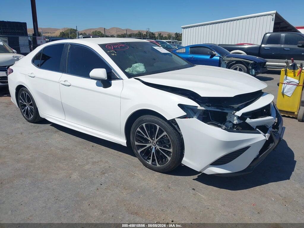 4T1G11AK4LU964045 2020 TOYOTA CAMRY photo no. 1