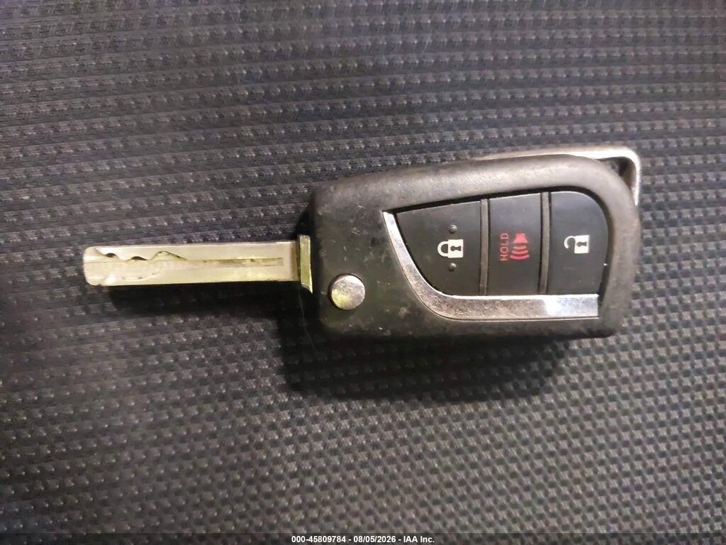 2T3K1RFV1LC085073 2020 TOYOTA RAV4 photo no. 11