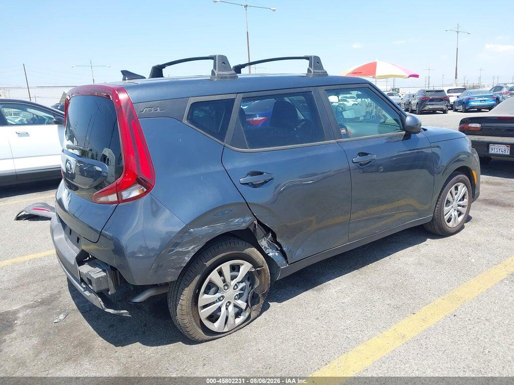 KNDJ23AU2L7053392 2020 KIA SOUL photo no. 4