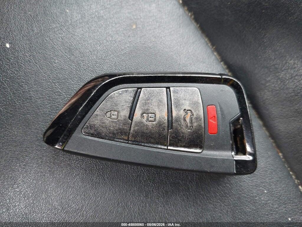 JA4AZ3A33LJ000636 2020 MITSUBISHI OUTLANDER photo no. 11