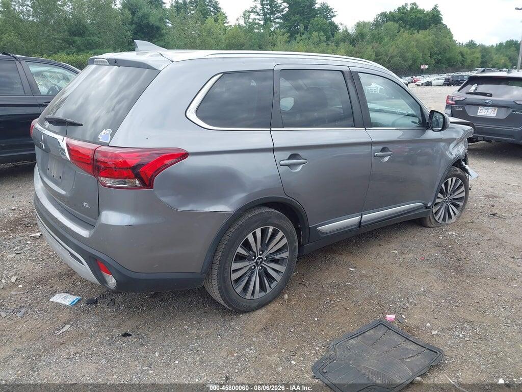 JA4AZ3A33LJ000636 2020 MITSUBISHI OUTLANDER photo no. 4