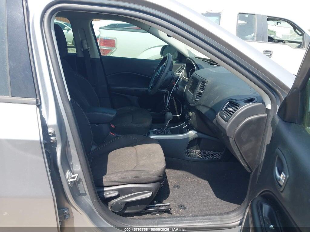 3C4NJCAB2LT253140 2020 JEEP COMPASS photo no. 5